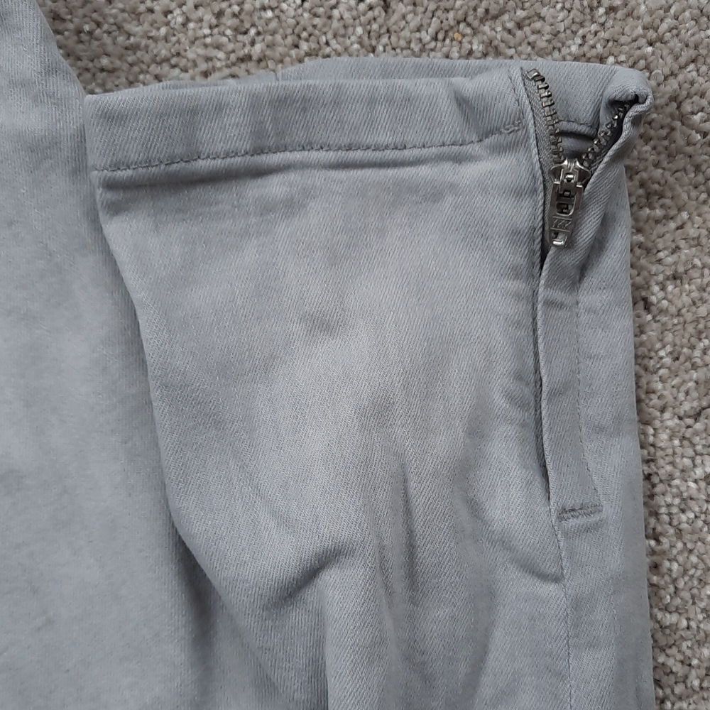 Seraphine Maternity Light Gray Jeans - Picture 3 of 3